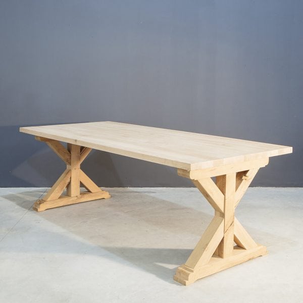 Landelijke eettafel gemaakt van massief eikenhout Kaal | Concept Table