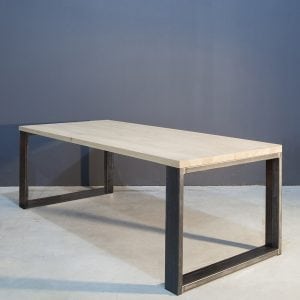 Moderne eettafel met industrieel staal Kaal | Concept Table