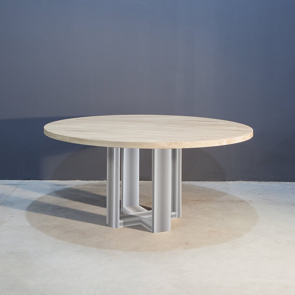 eettafel met modern RVS onderstel -